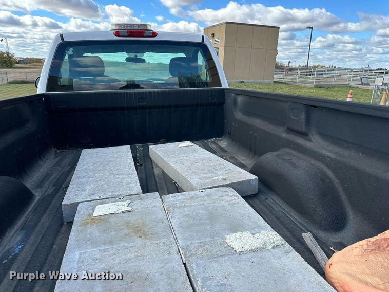 image for item LR9536 2010 Chevrolet  Silverado 1500 pickup truck