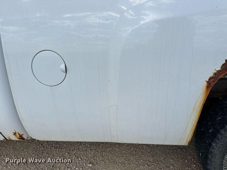 image for item LR9536 2010 Chevrolet  Silverado 1500 pickup truck