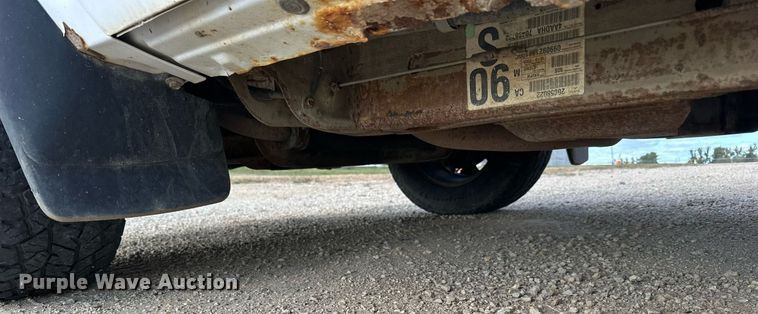 image for item LR9536 2010 Chevrolet  Silverado 1500 pickup truck