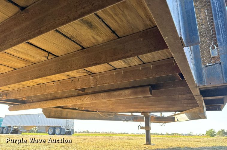 image for item MS9827 2001 Ark City Trailer utility trailer