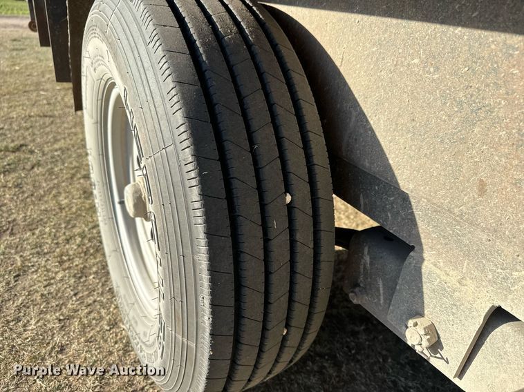 image for item MS9827 2001 Ark City Trailer utility trailer