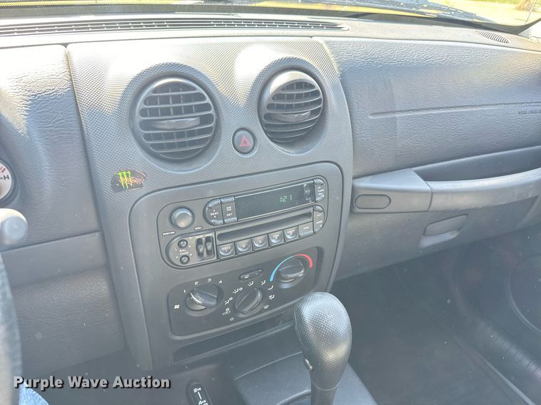 image for item MS9830 2004 Jeep Liberty  SUV