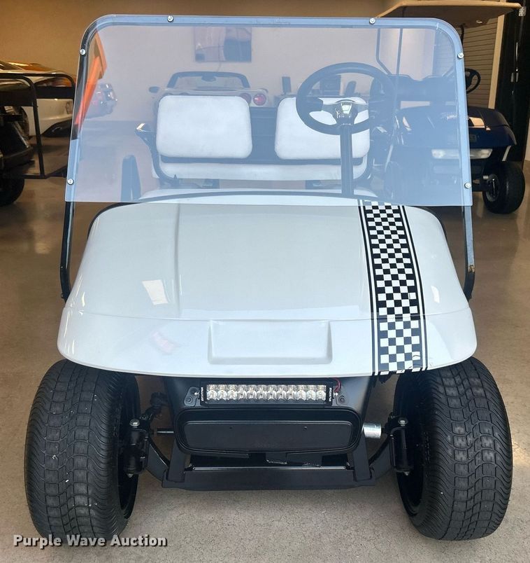image for item NO9500 EZ-GO golf cart