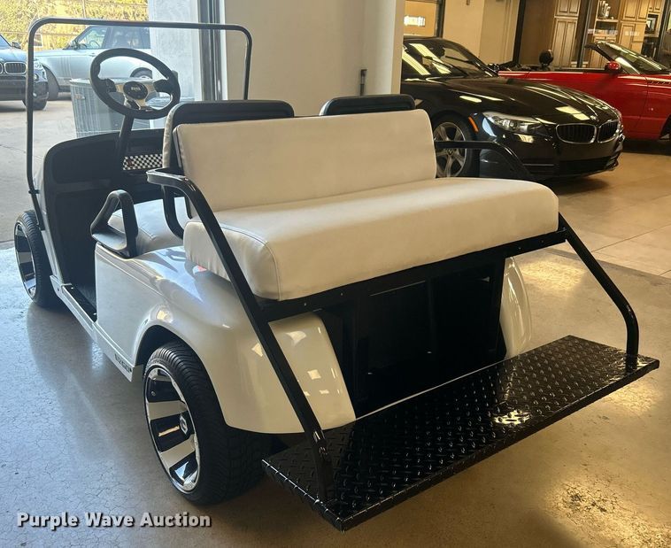image for item NO9500 EZ-GO golf cart