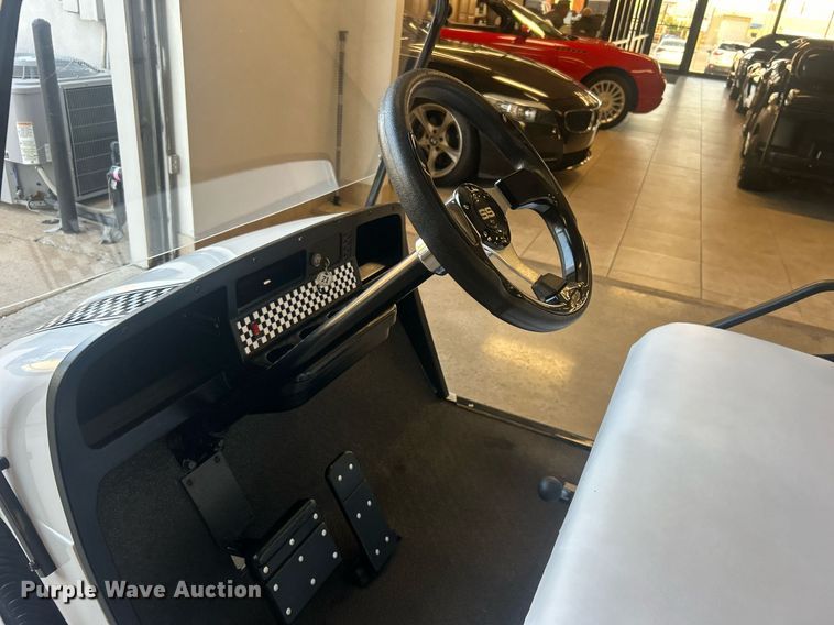 image for item NO9500 EZ-GO golf cart
