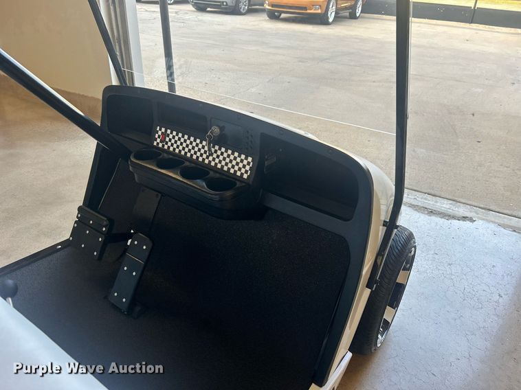 image for item NO9500 EZ-GO golf cart