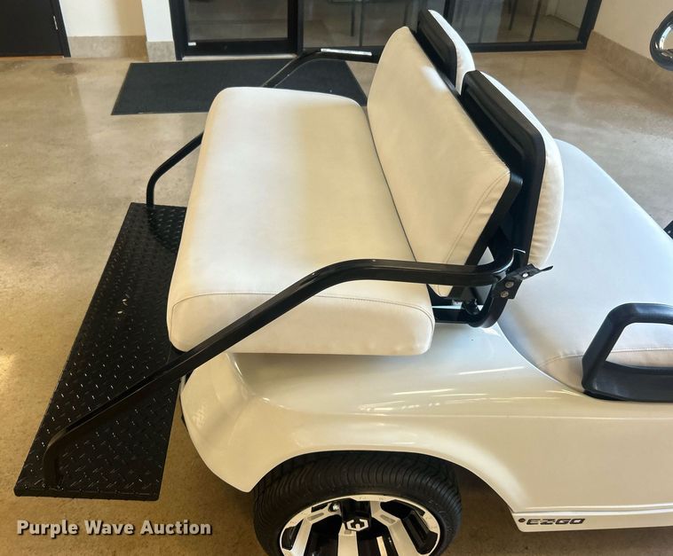 image for item NO9500 EZ-GO golf cart