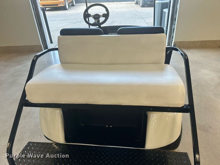 image for item NO9500 EZ-GO golf cart