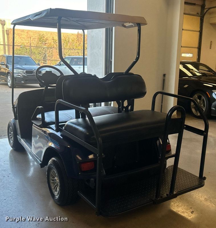 image for item NO9501 EZ-GO golf cart