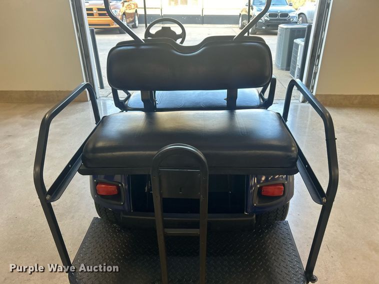 image for item NO9501 EZ-GO golf cart
