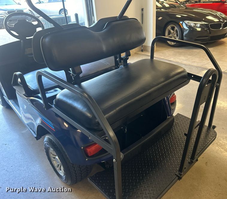image for item NO9501 EZ-GO golf cart