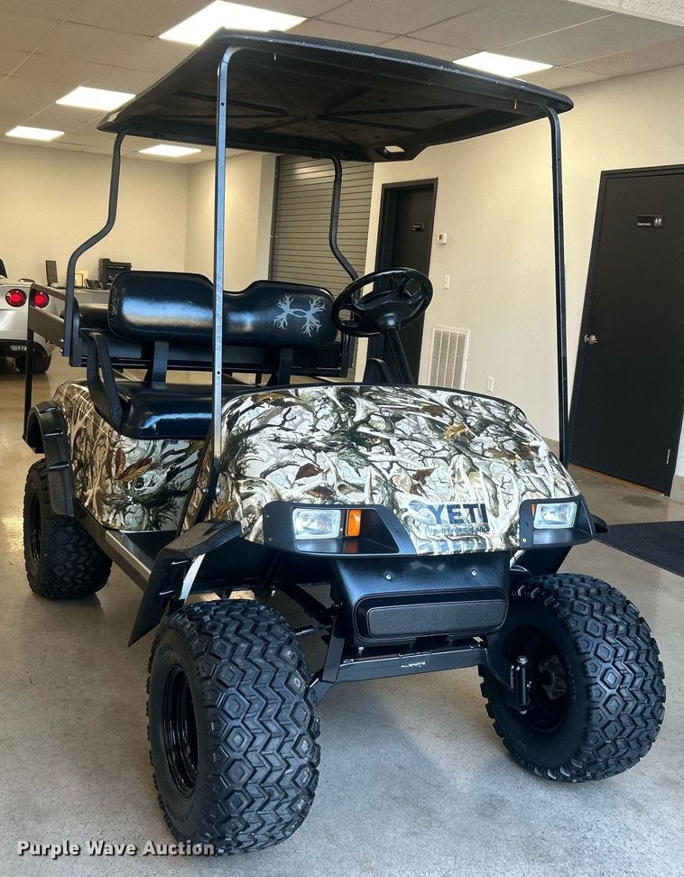 image for item NO9502 EZ-GO golf cart