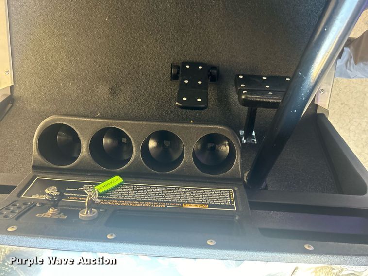 image for item NO9502 EZ-GO golf cart