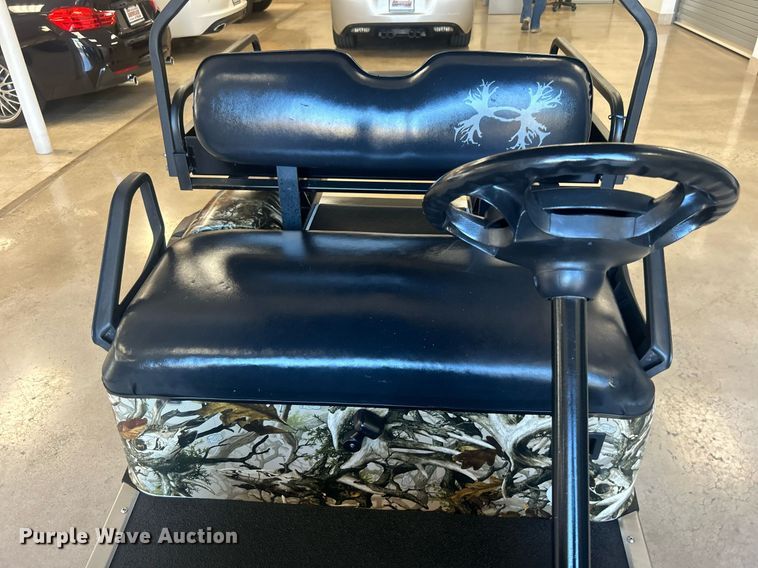 image for item NO9502 EZ-GO golf cart