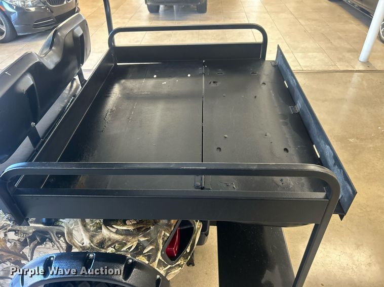 image for item NO9502 EZ-GO golf cart