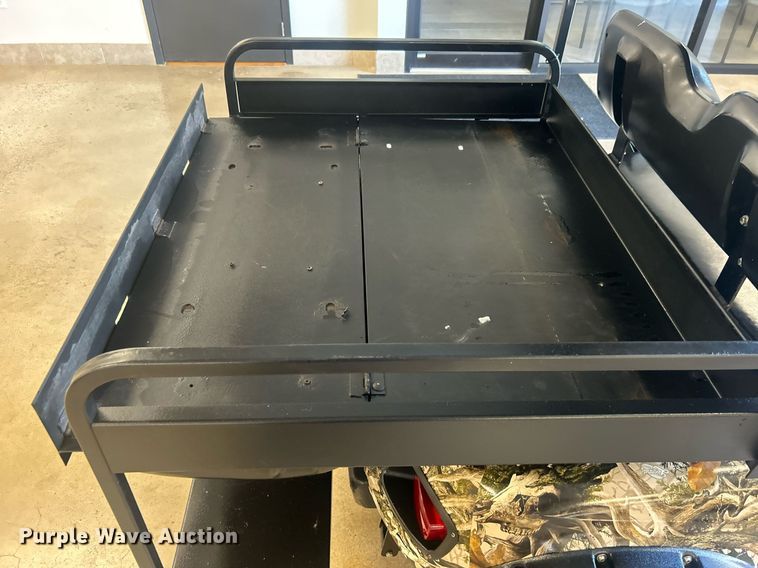 image for item NO9502 EZ-GO golf cart