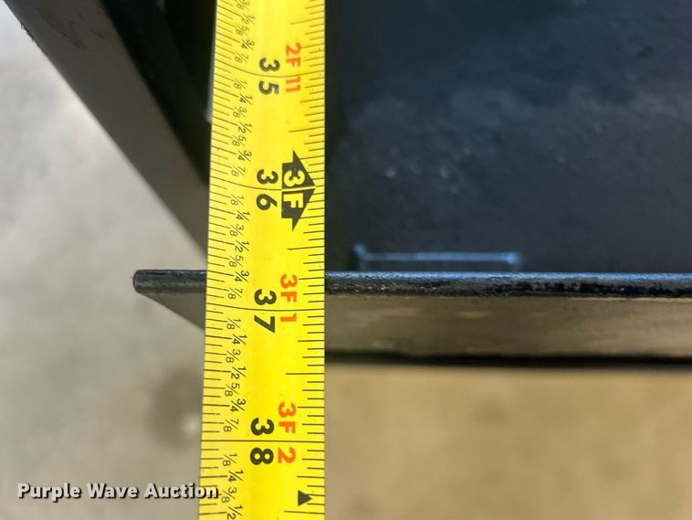 image for item NO9502 EZ-GO golf cart