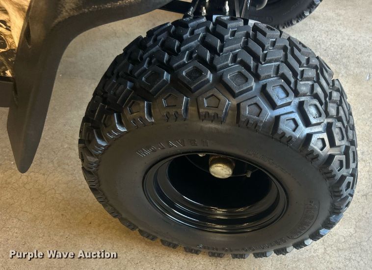 image for item NO9502 EZ-GO golf cart