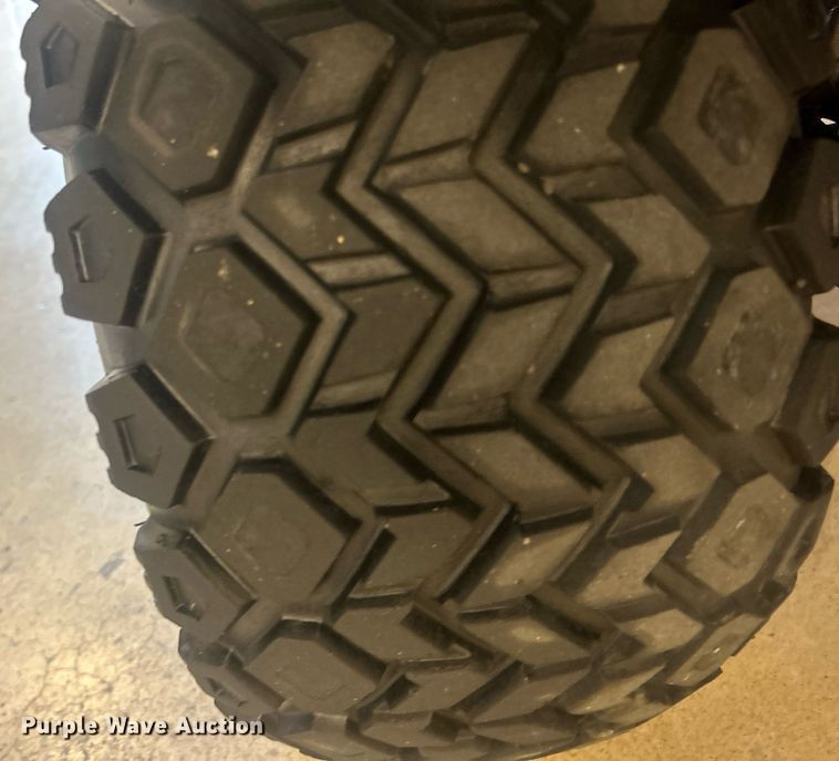 image for item NO9502 EZ-GO golf cart