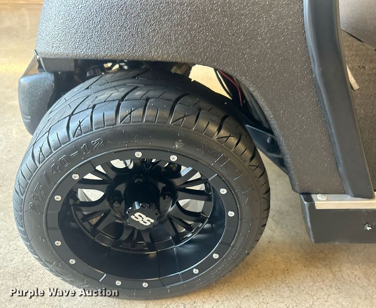 image for item NO9504 Yamaha golf cart