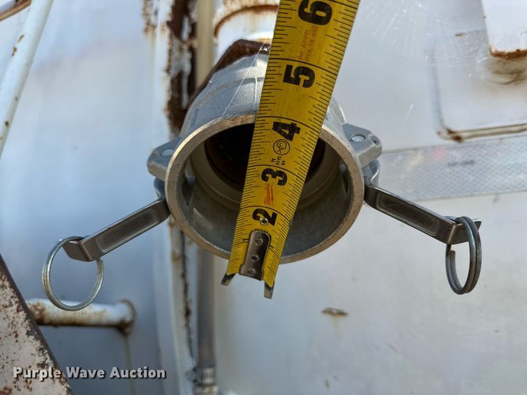 image for item DD3298 1978 Mack water truck