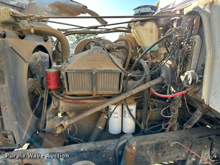 image for item DD3298 1978 Mack water truck