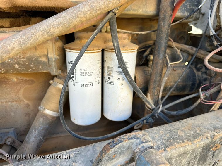 image for item DD3298 1978 Mack water truck