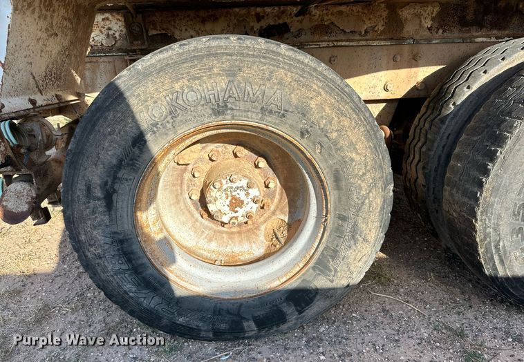 image for item DD3298 1978 Mack water truck