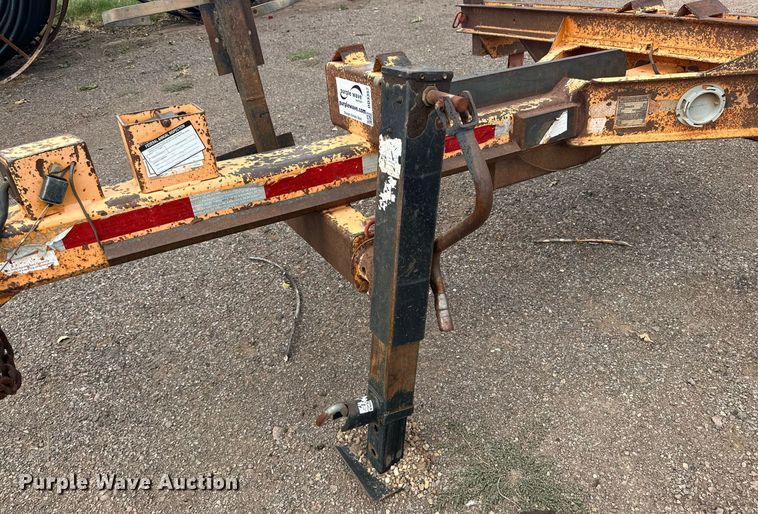 image for item DD3357 2003 Butler pole trailer