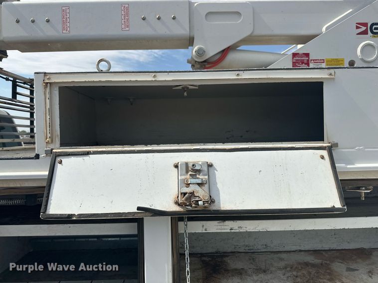 image for item DD3358 2017 Ford F550 Super Duty XL bucket truck