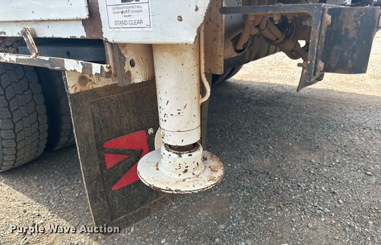 image for item DD3358 2017 Ford F550 Super Duty XL bucket truck