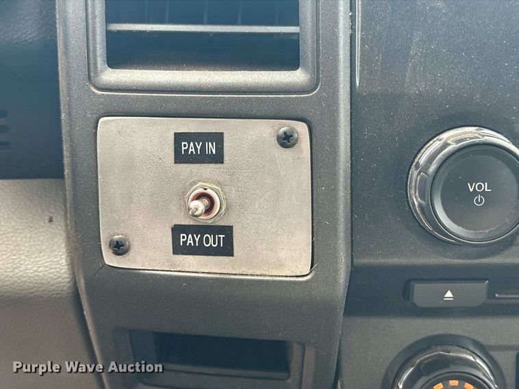 image for item DD3358 2017 Ford F550 Super Duty XL bucket truck