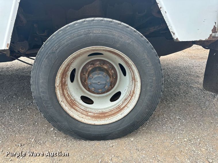 image for item DD3358 2017 Ford F550 Super Duty XL bucket truck