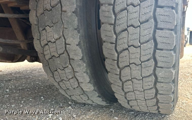 image for item DD3358 2017 Ford F550 Super Duty XL bucket truck