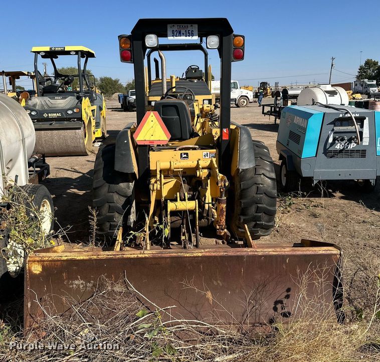 image for item DD3381 John Deere 210LE landscape tractor