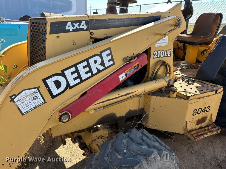 image for item DD3381 John Deere 210LE landscape tractor