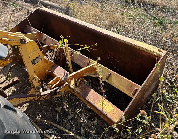 image for item DD3381 John Deere 210LE landscape tractor