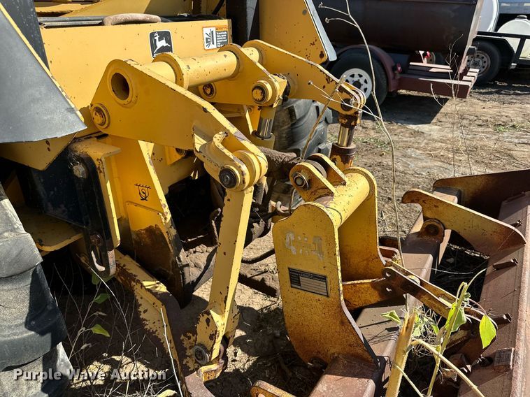 image for item DD3381 John Deere 210LE landscape tractor