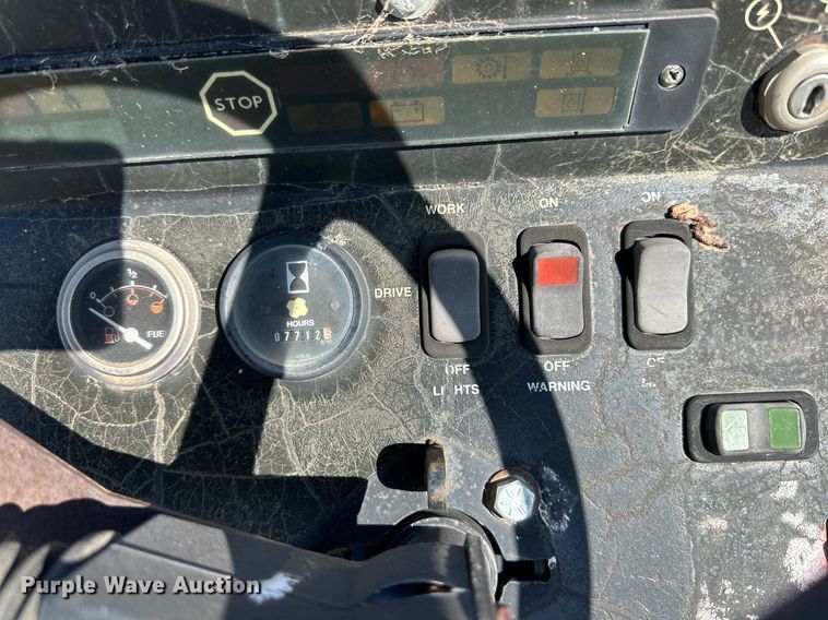 image for item DD3381 John Deere 210LE landscape tractor