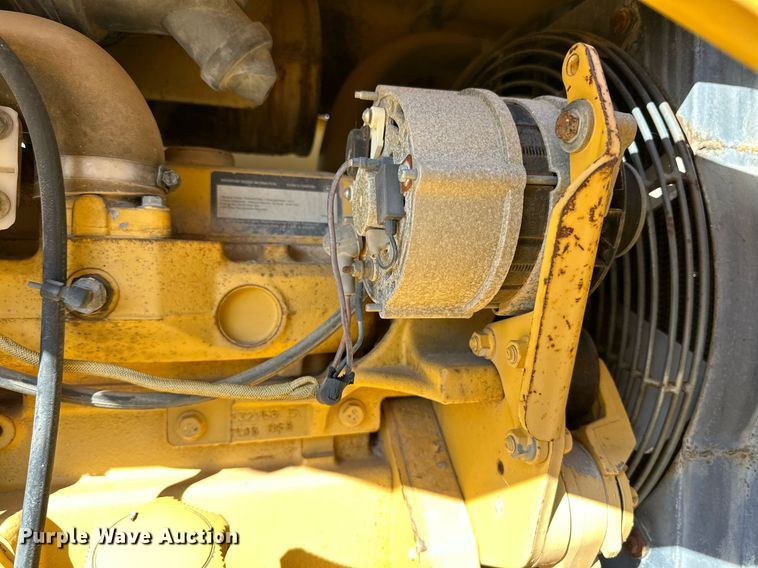 image for item DD3381 John Deere 210LE landscape tractor