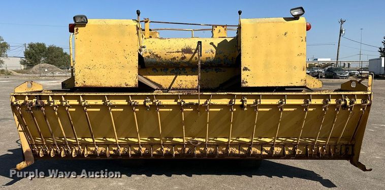 image for item DD3383 W.H. MFG chip spreader