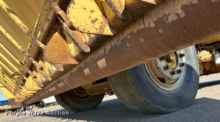 image for item DD3383 W.H. MFG chip spreader