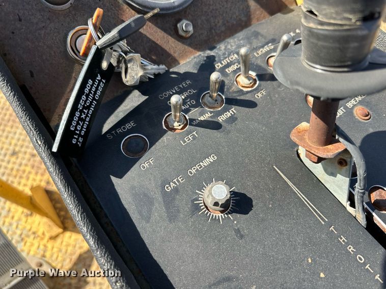 image for item DD3383 W.H. MFG chip spreader