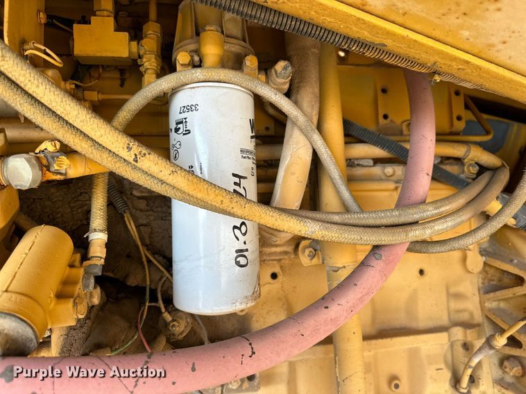 image for item DD3383 W.H. MFG chip spreader