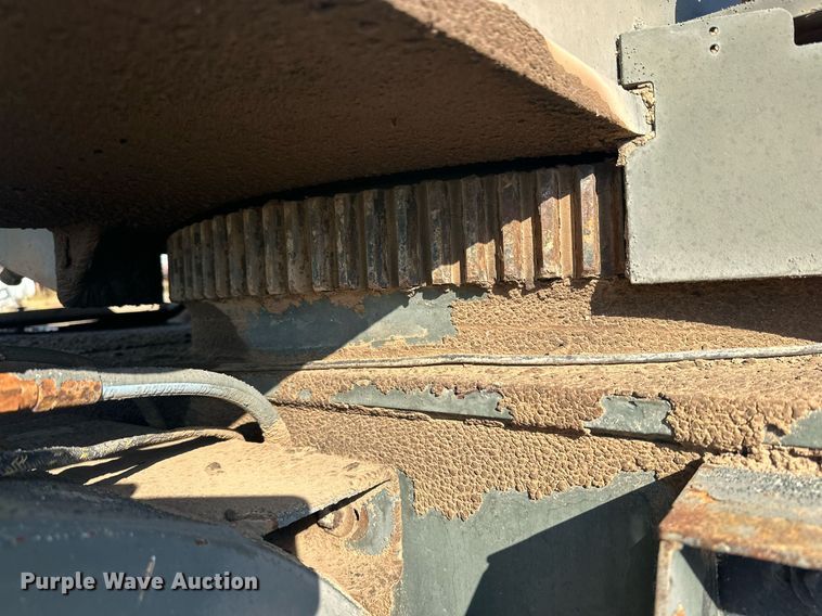 image for item DD3384 1987 Koehring LRT-180A crane