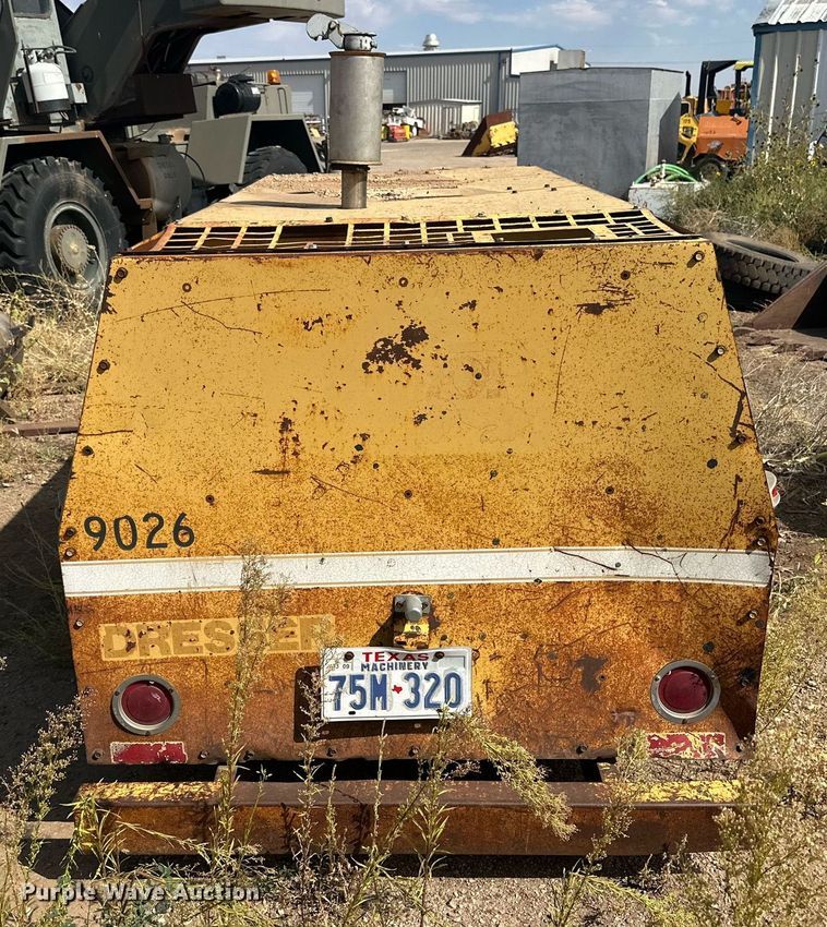 image for item DD3387 1988 LeRoi air compressor