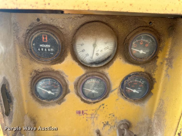 image for item DD3387 1988 LeRoi air compressor