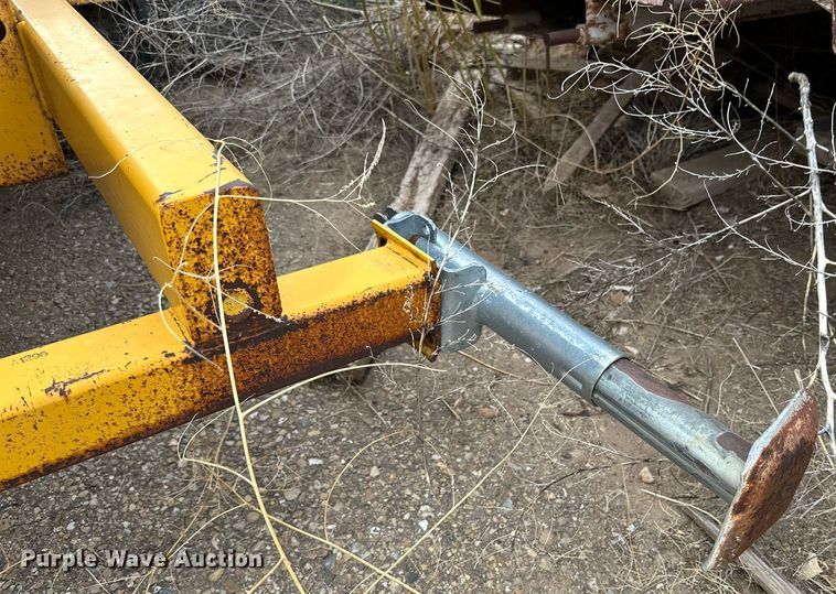 image for item DD3395 American Signal message board trailer 