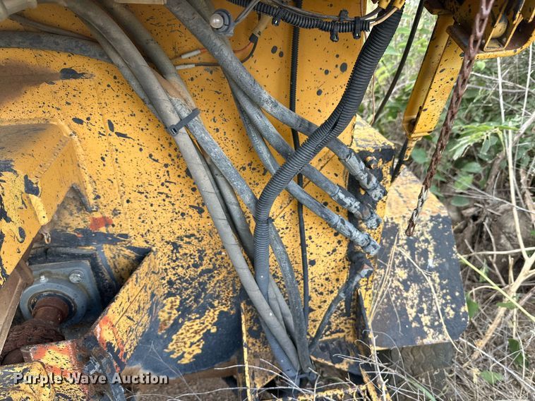 image for item DD3396 Blaw-Knox sealcoat squeegee machine