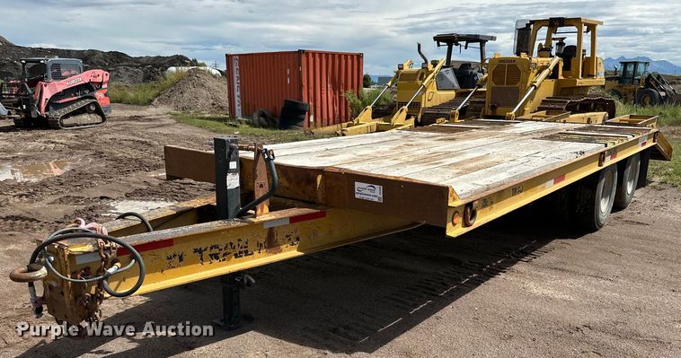 image for item DG4498 1997 Trail King equipment trailer